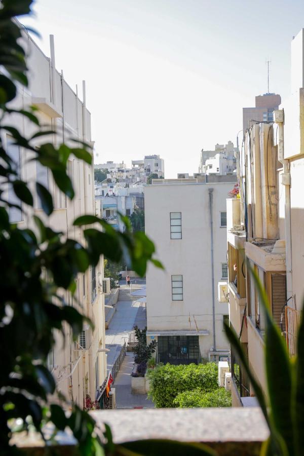 Meir Dizengoff With Shelter Apartment *