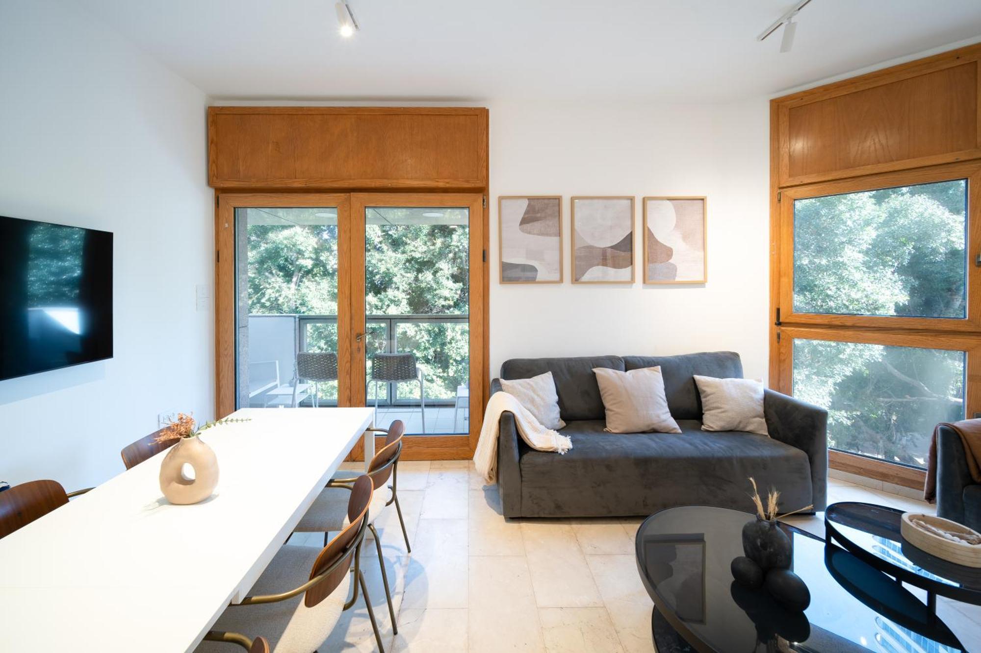 Meir Dizengoff With Shelter Appartement